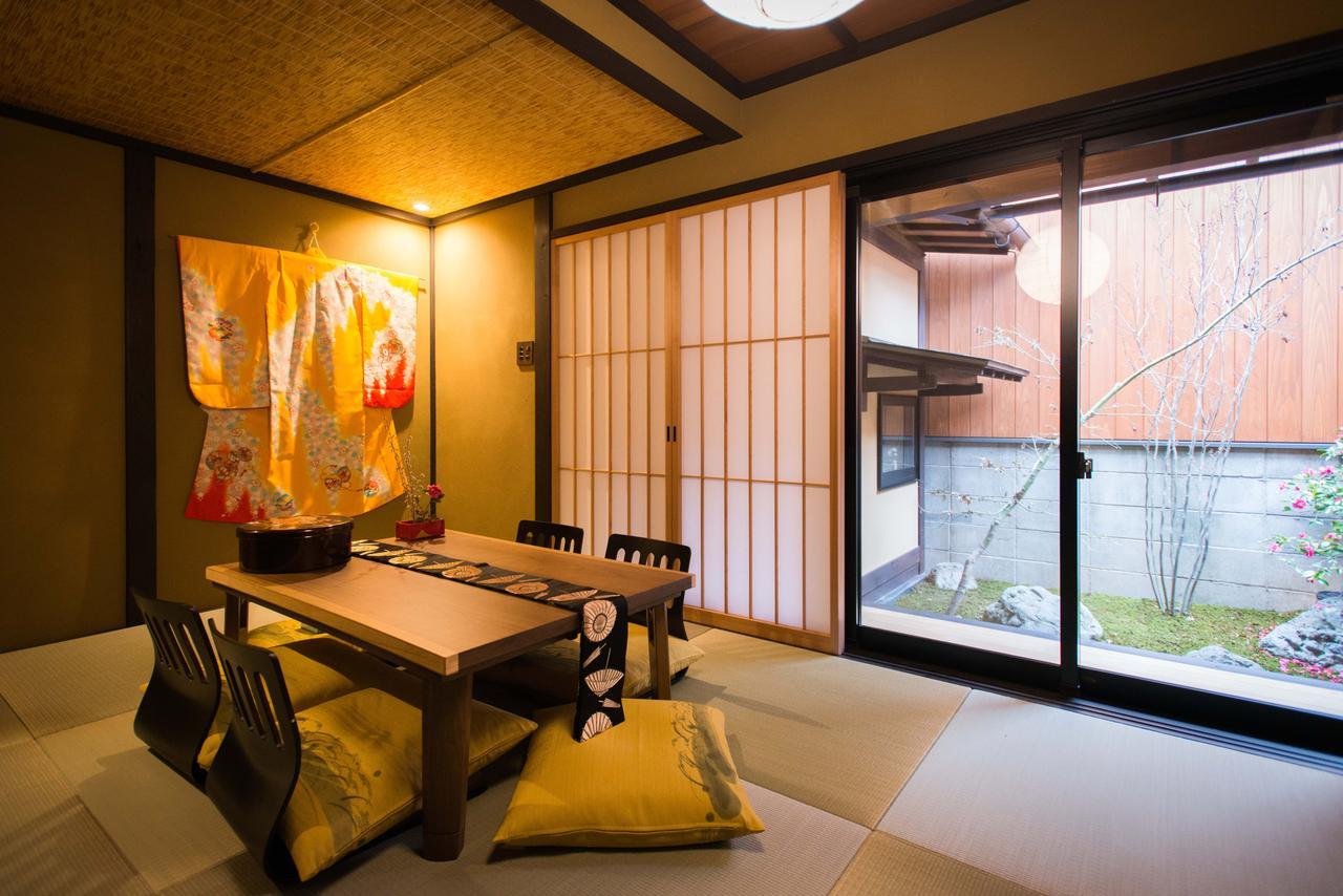 京町屋の宿悠路里 Kyo-Machiya Yululy Кіото Екстер'єр фото