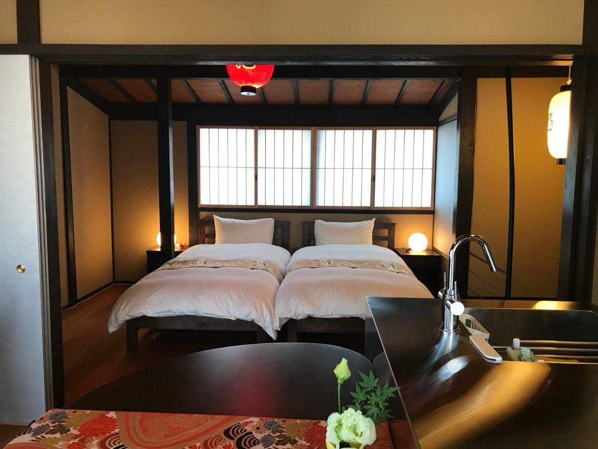 京町屋の宿悠路里 Kyo-Machiya Yululy Кіото Екстер'єр фото